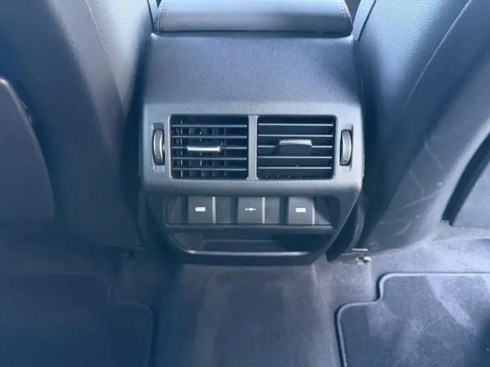 Land Rover Discovery Sport 2020 Model 249PS R-Dynamic SE Performance Technology Edition 5 seat – фото 8
