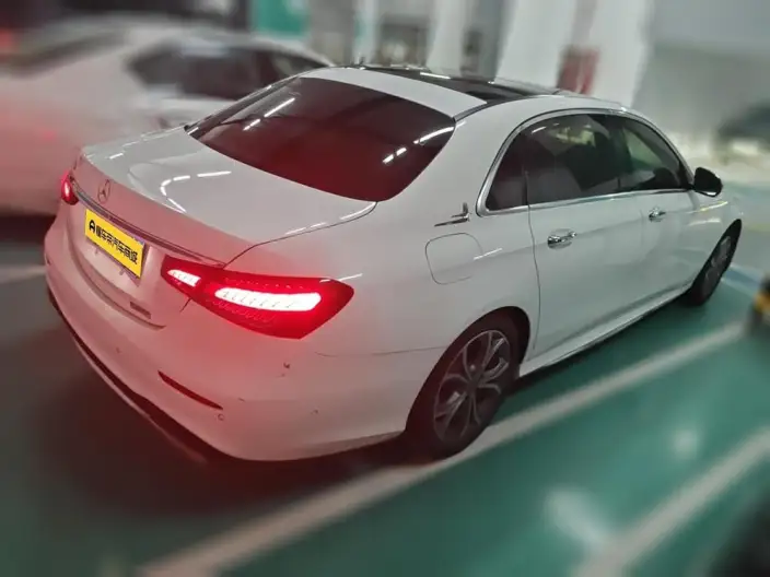 Mercedes-Benz E-Class 2022 Model Facelift E 300 L Luxury Model Sports sedan – фото 2