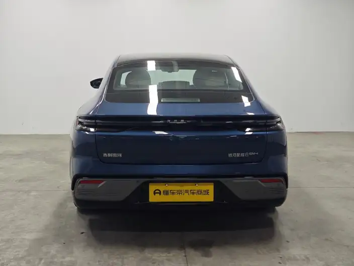 Geely Galaxy E8 PHEV 2025 Model 130km EM-i Premium Edition – фото 6