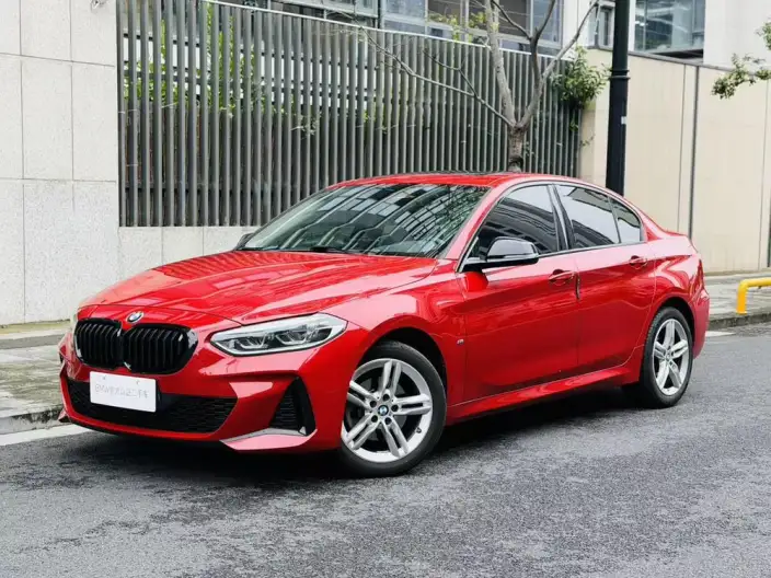 BMW 1 Series 2021 Model 120i M Sports Night Edition – фото 1