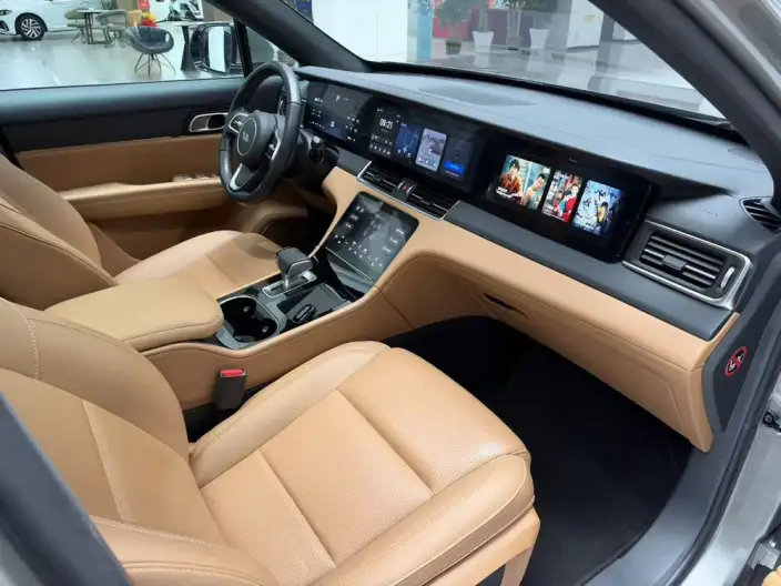 Li Auto ONE 2021 Model Extended Range 6 seat Edition – фото 10