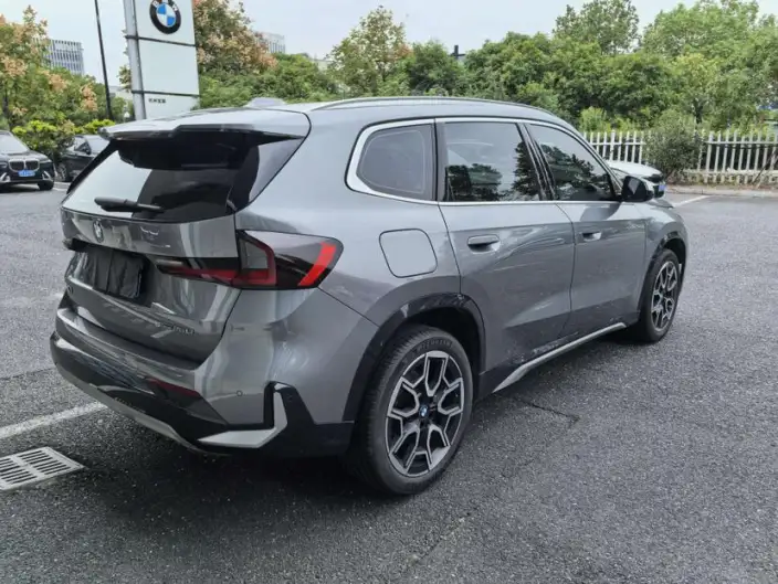BMW X1 2023 Model sDrive25Li X Design Set – фото 3