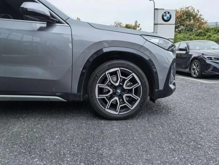 BMW X1 2023 Model sDrive25Li X Design Set – фото 4