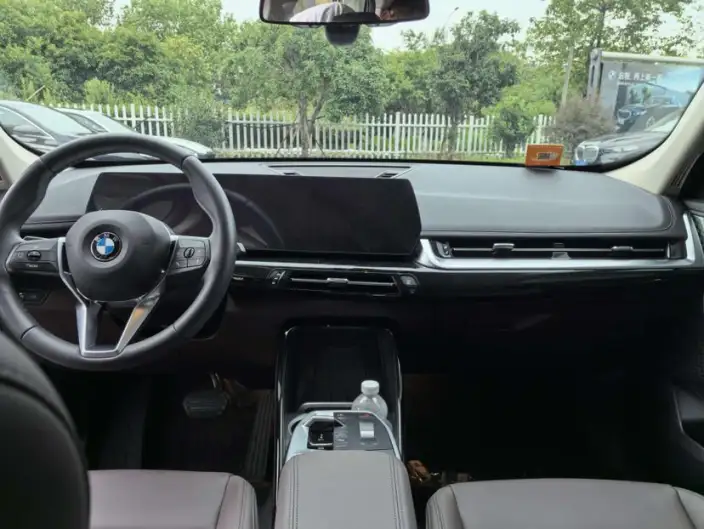 BMW X1 2023 Model sDrive25Li X Design Set – фото 6