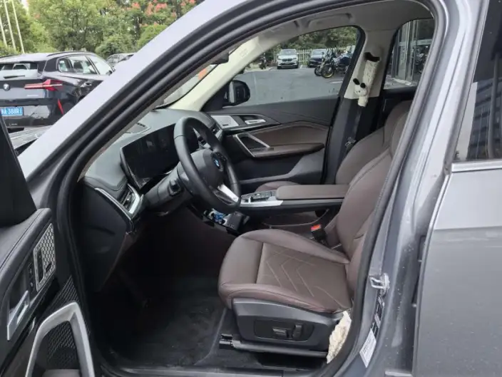 BMW X1 2023 Model sDrive25Li X Design Set – фото 8