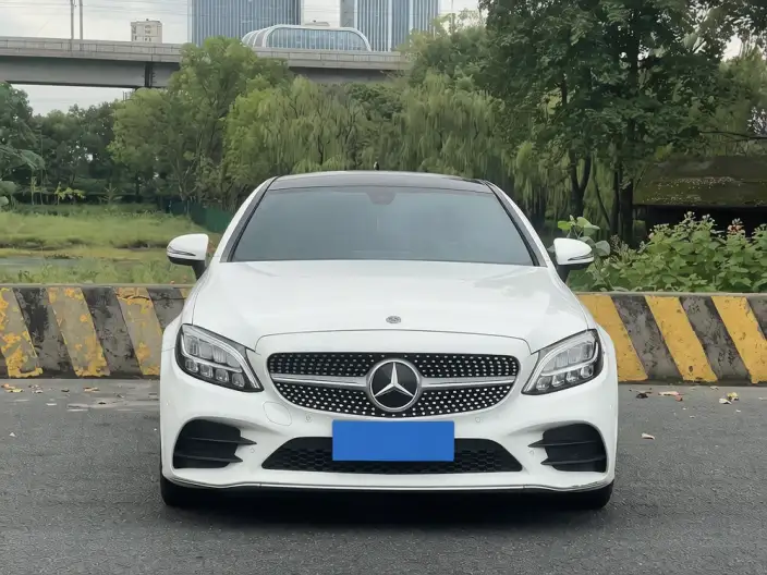 Mercedes-Benz C-Class Imported 2020 Model C 260 Coupe – фото 2