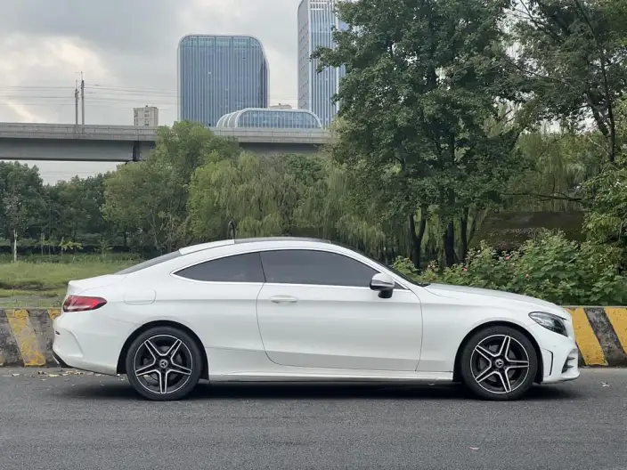 Mercedes-Benz C-Class Imported 2020 Model C 260 Coupe – фото 7