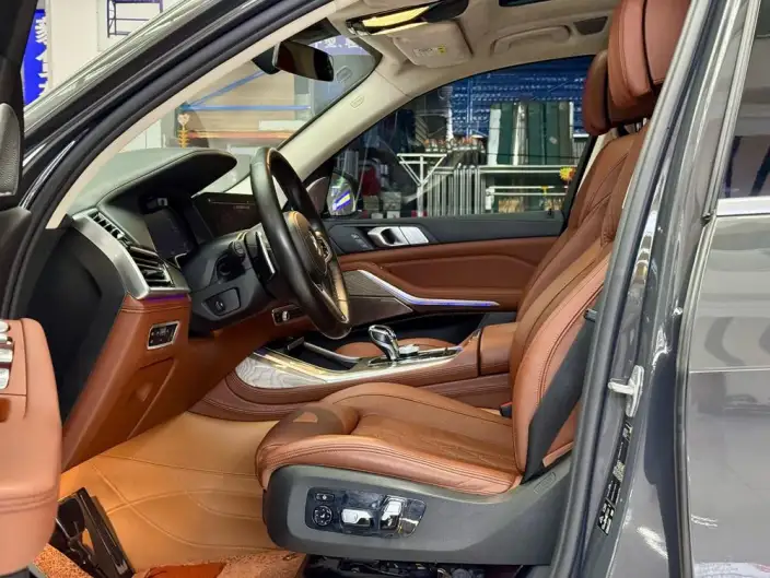 BMW X7 2021 Model xDrive40i Executive Model M Sports Set – фото 8