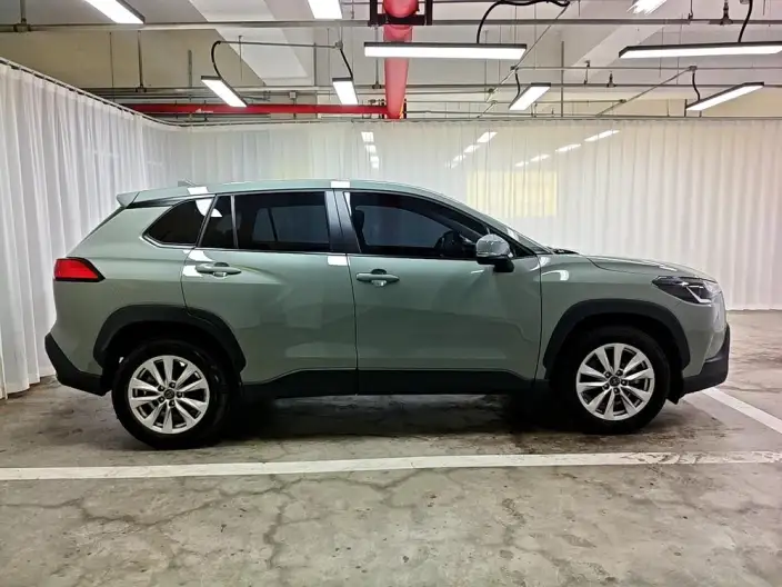 Toyota Corolla Cross 2023 Model 2.0L CVT Pioneer Edition – фото 8