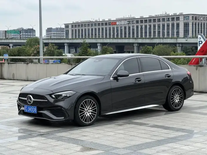 Mercedes-Benz C-Class 2022 Model C 260 L Sports Edition – фото 1