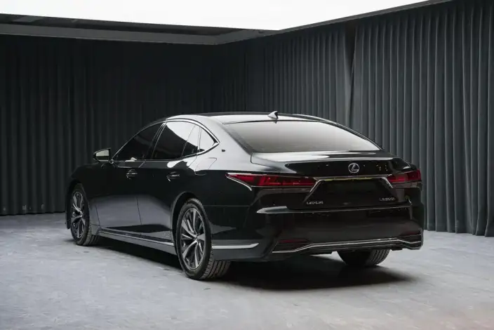 Lexus LS 2021 Model 500h Superior Edition – фото 5