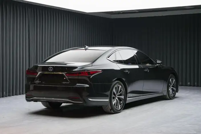 Lexus LS 2021 Model 500h Superior Edition – фото 7