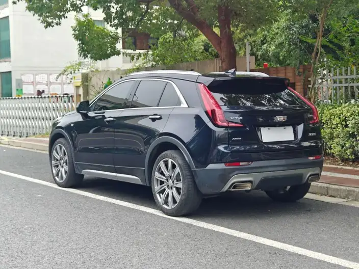 Cadillac XT4 2020 Model Facelift 28T 4WD Platinum edition – фото 4