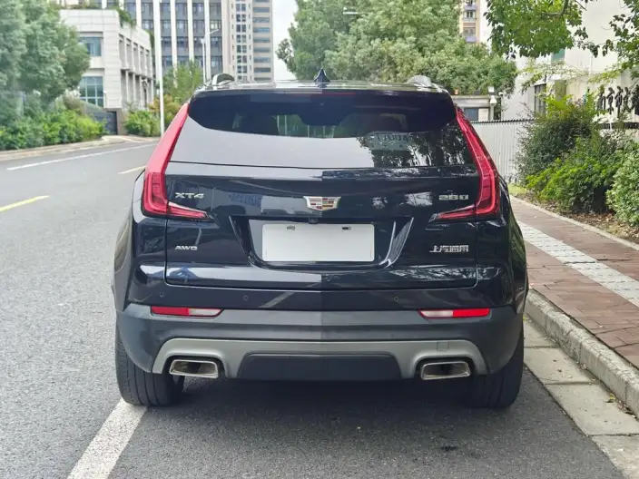 Cadillac XT4 2020 Model Facelift 28T 4WD Platinum edition – фото 5