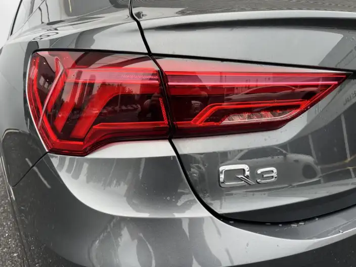 AUDI Q3 Sportback 2022 Model 40 TFSI Fashion Model – фото 7