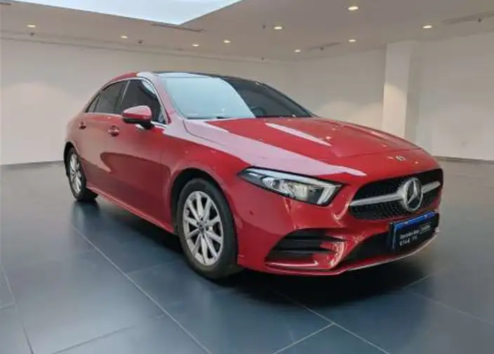 Mercedes-Benz A-class 2020 Model Facelift A 200 L Sports sedan Dynamic Model – фото 3