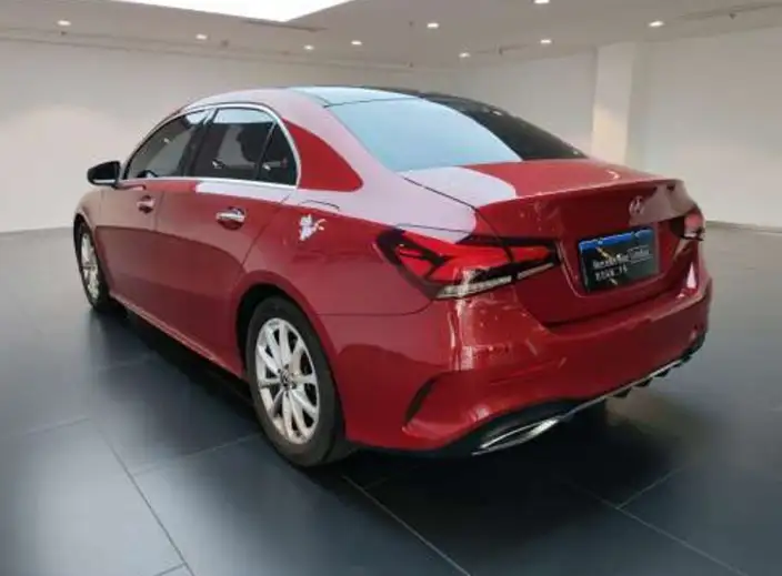 Mercedes-Benz A-class 2020 Model Facelift A 200 L Sports sedan Dynamic Model – фото 4