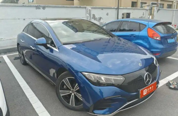Mercedes-Benz EQE 2022 Model EQE 350 Deluxe Edition
