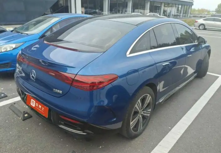 Mercedes-Benz EQE 2022 Model EQE 350 Deluxe Edition