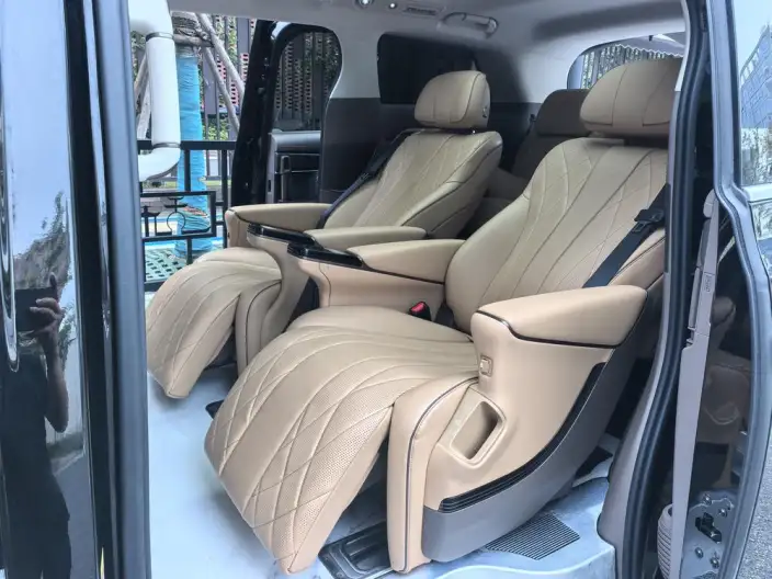 DENZA D9 DM 2022 Model 970 4WD Zunrong Model – фото 8
