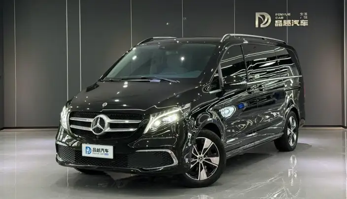 Mercedes-Benz V-Class 2022 Model V 260 Premium Edition – фото 1