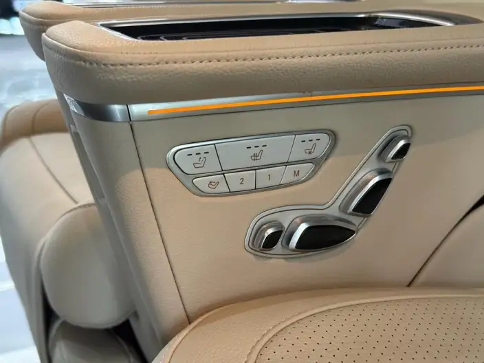 Mercedes-Benz V-Class 2022 Model V 260 Premium Edition – фото 5
