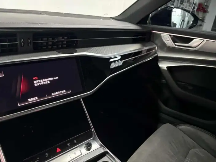 Audi A6L 2024 Model 40 TFSI Luxury Dynamic Model – фото 5