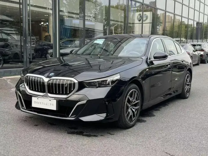 BMW i5 2025 Model eDrive40L M Sports Set – фото 1