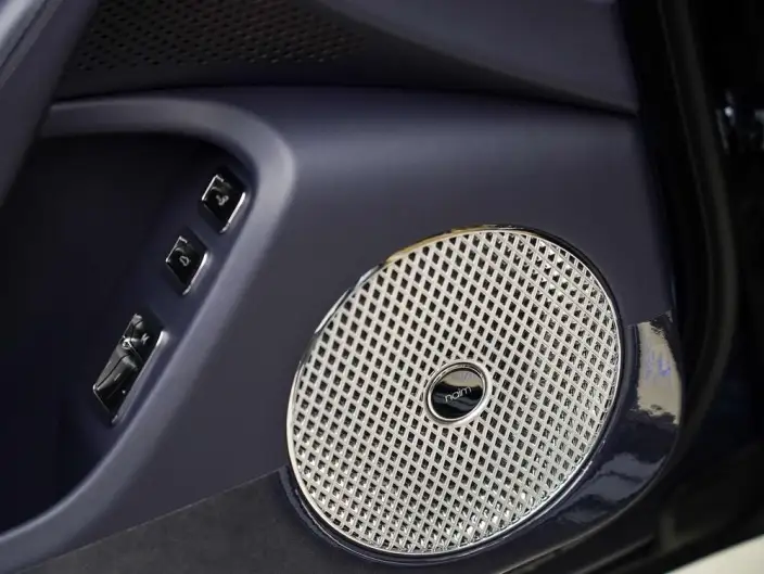 Bentley Flying Spur 2022 Model Hybrid Mulliner – фото 10