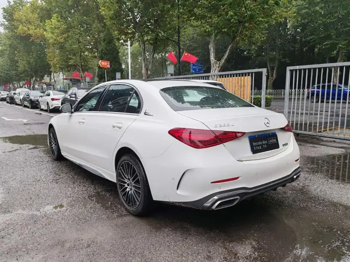 Mercedes-Benz C-Class 2023 Model C 260 L Sports Edition – фото 4