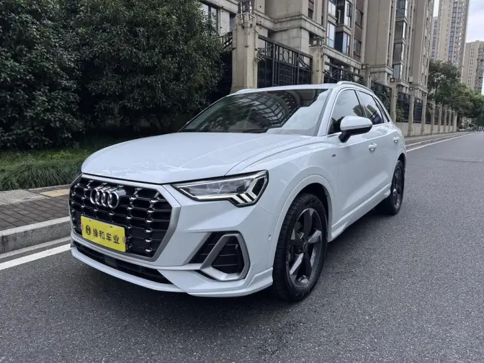 AUDI Q3 2023 Model 35 TFSI Fashion Dynamic Model – фото 1