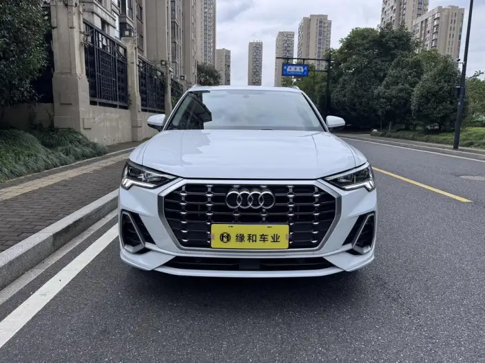 AUDI Q3 2023 Model 35 TFSI Fashion Dynamic Model – фото 2