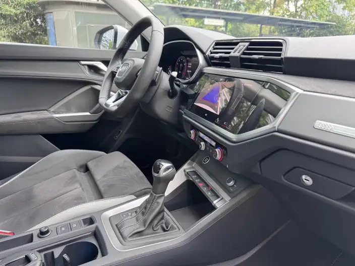 AUDI Q3 2023 Model 35 TFSI Fashion Dynamic Model – фото 10