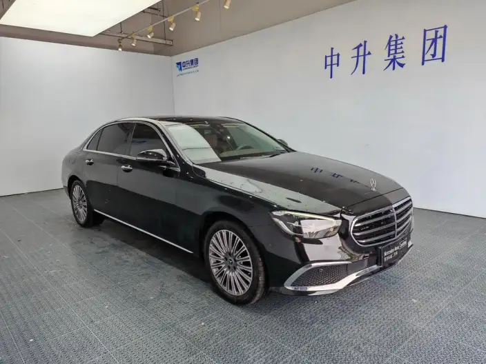 Mercedes-Benz E-Class 2021 Model E 300 L Luxury Model sedan – фото 3