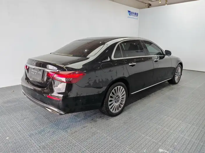 Mercedes-Benz E-Class 2021 Model E 300 L Luxury Model sedan – фото 7