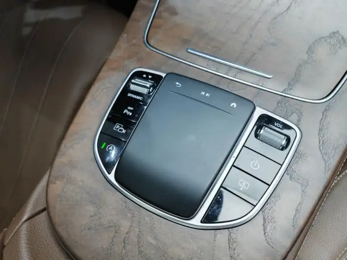 Mercedes-Benz E-Class 2021 Model E 300 L Luxury Model sedan – фото 8