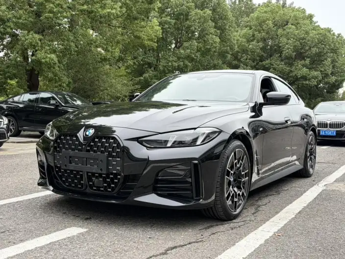 BMW 4 Series 2024 Model 430i Gran Coupe M Sports Night Set – фото 1
