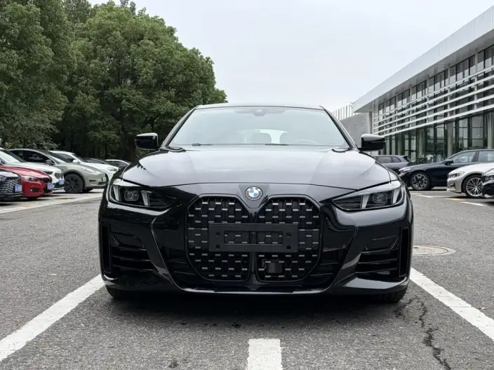 BMW 4 Series 2024 Model 430i Gran Coupe M Sports Night Set – фото 2