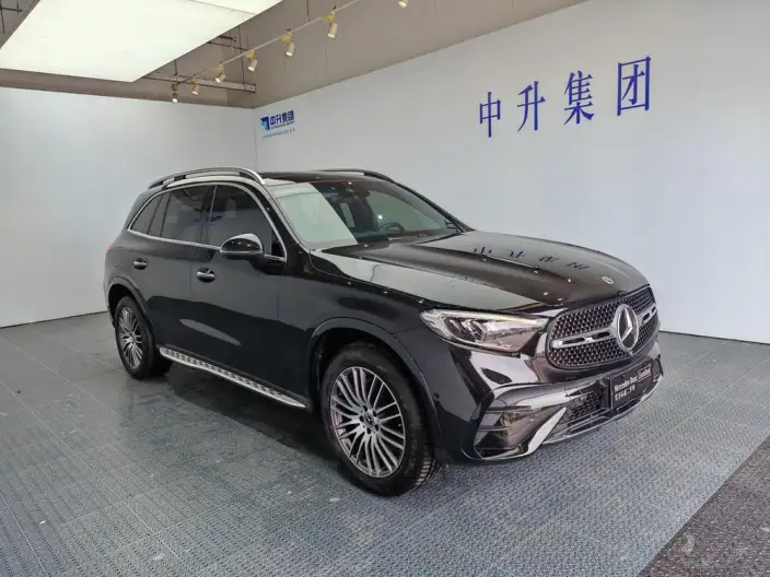 Mercedes-Benz GLC 2023 Model Facelift GLC 300 L 4MATIC Dynamic Model 5 seat
