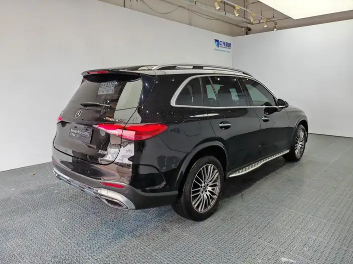 Mercedes-Benz GLC 2023 Model Facelift GLC 300 L 4MATIC Dynamic Model 5 seat – фото 7