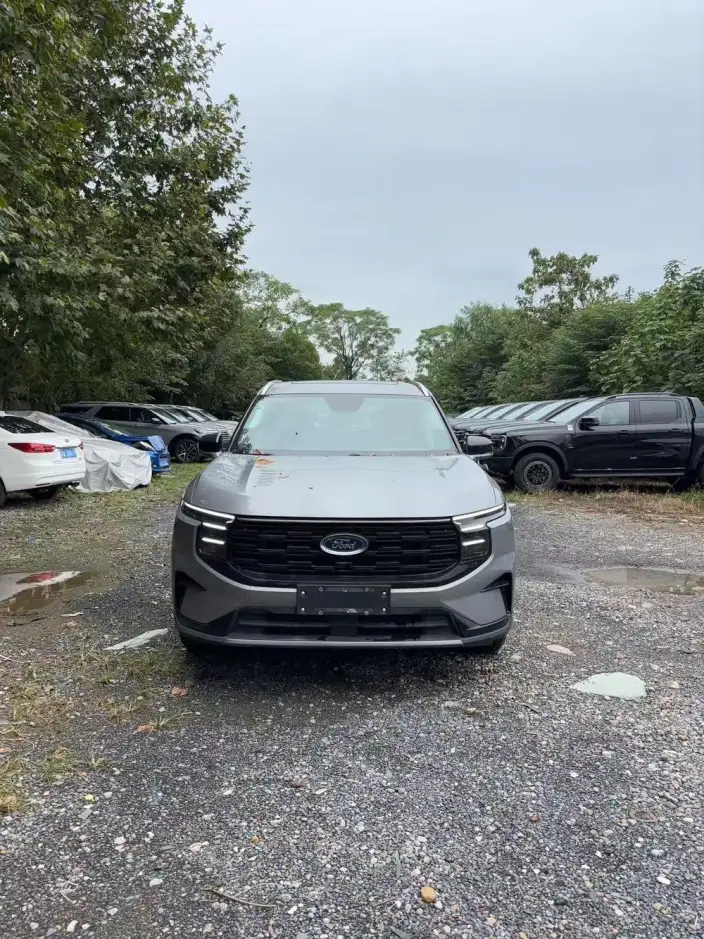 Ford Edge 2025 Model Ford Edge L 2.0T EcoBoost E Hybrid 2WD VII seat Fashion Model