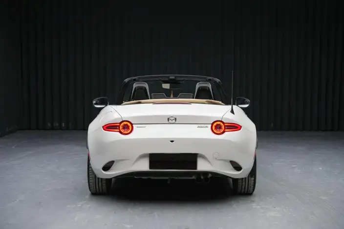 Mazda MX-5 2025 Model 2.0L Manual Rear Drive 2 seat Parallel Imported – фото 6