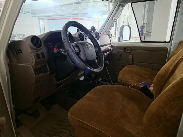 Rand Coolouse 70 2025 Model 2.8T Manual 4WD 5 seat Parallel Imported – фото 9