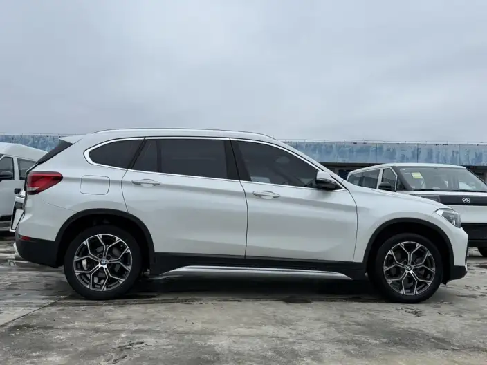BMW X1 2020 Model sDrive20Li Exclusive Model – фото 5
