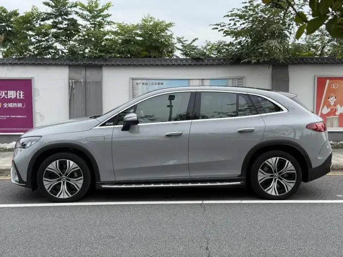 Mercedes-Benz EQE SUV 2024 Model EQE SUV 350 4MATIC Deluxe Edition – фото 4