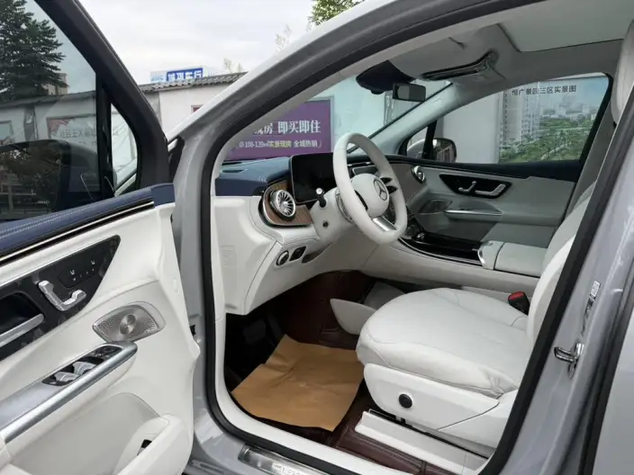 Mercedes-Benz EQE SUV 2024 Model EQE SUV 350 4MATIC Deluxe Edition – фото 9