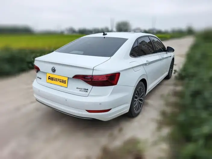 Volkswagen Sagitar 2021 Model 200TSI DSG Comfort Zhilian Edition – фото 2