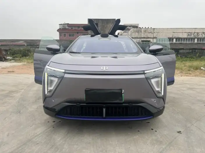 HiPhi HiPhi Y 2023 Model 560km Elite Edition – фото 2