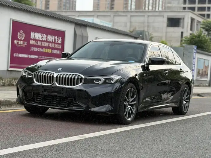 BMW 3 Series 2023 Model 320Li M Sports Set – фото 1