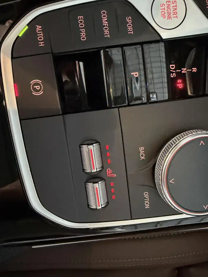 BMW 3 Series 2023 Model 320Li M Sports Set – фото 10